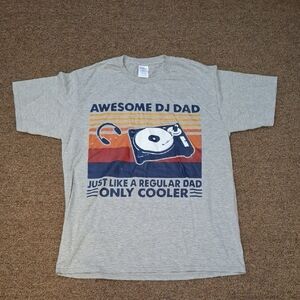 Awesome DJ Dad Graphic Print Music Gray T-Shirt Sz Large